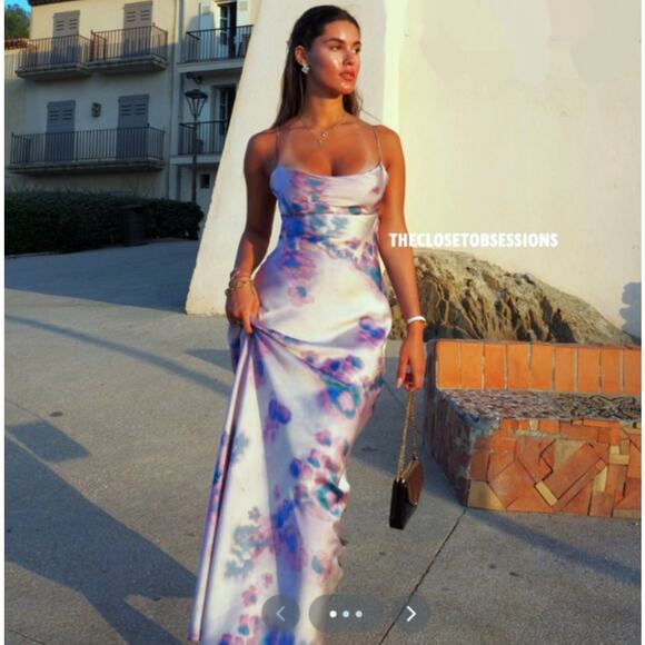 ZARA BLOGGER FAVE!!! Flowy Long Dress NWT - Picture 1 of 16
